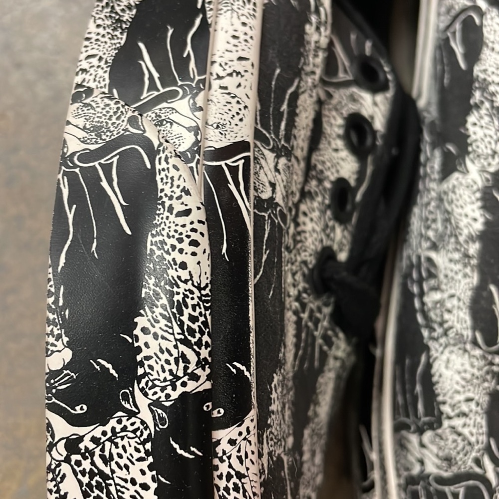 New Authentic Vans - Picture 2 of 5